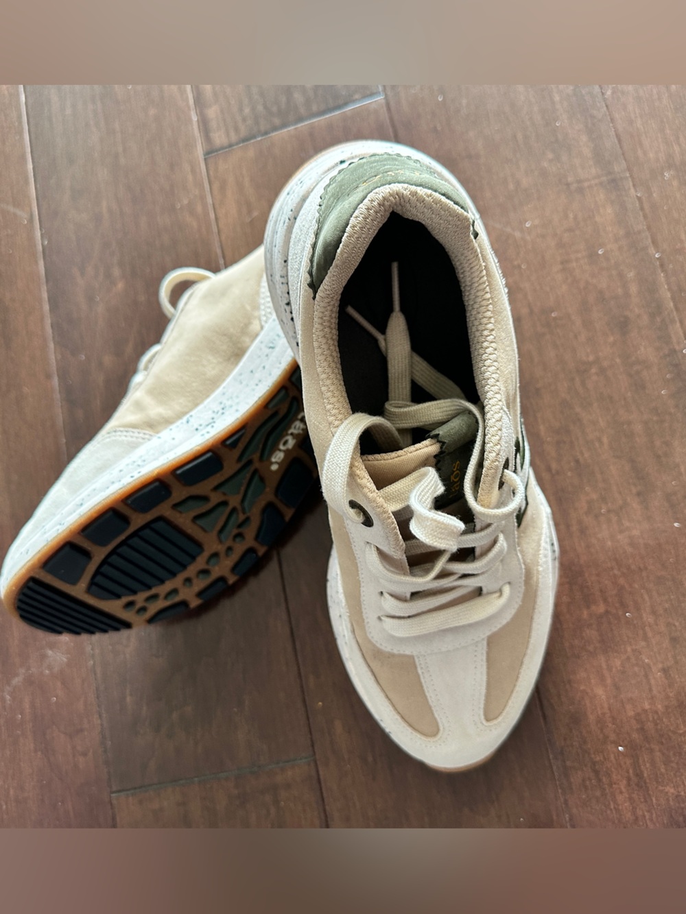 Taos Women's Titan Sneakers Size 11 - Picture 7 of 16